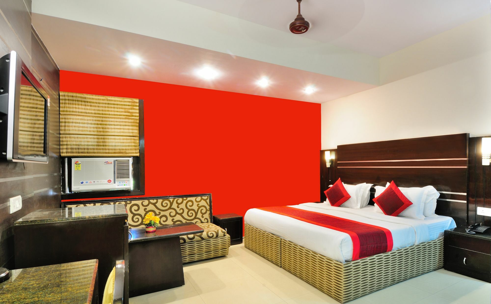 Oyo 13541 Otani Hotel Delhi  Ngoại thất bức ảnh