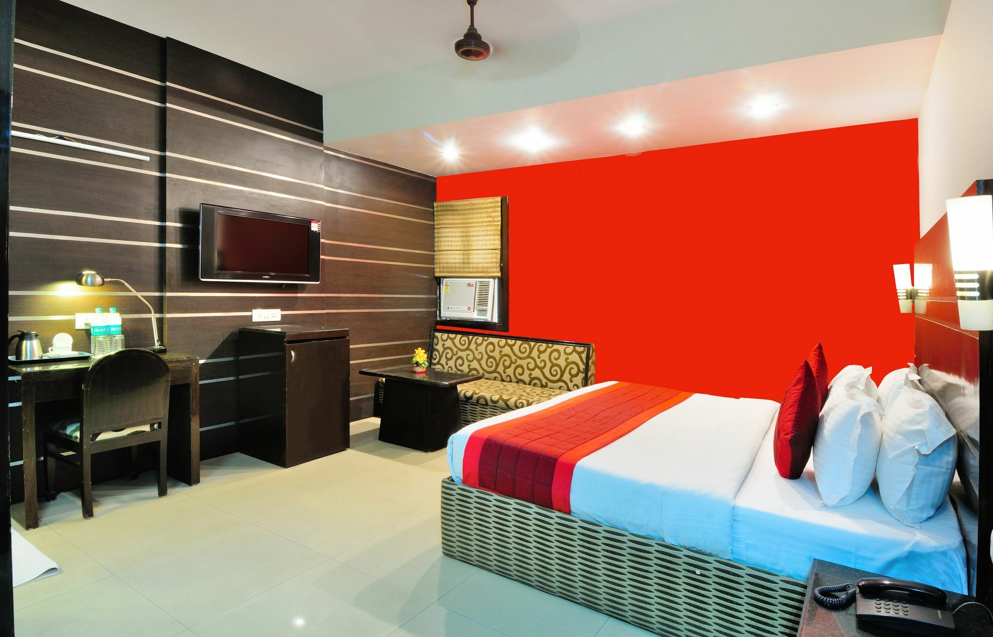 Oyo 13541 Otani Hotel Delhi  Ngoại thất bức ảnh