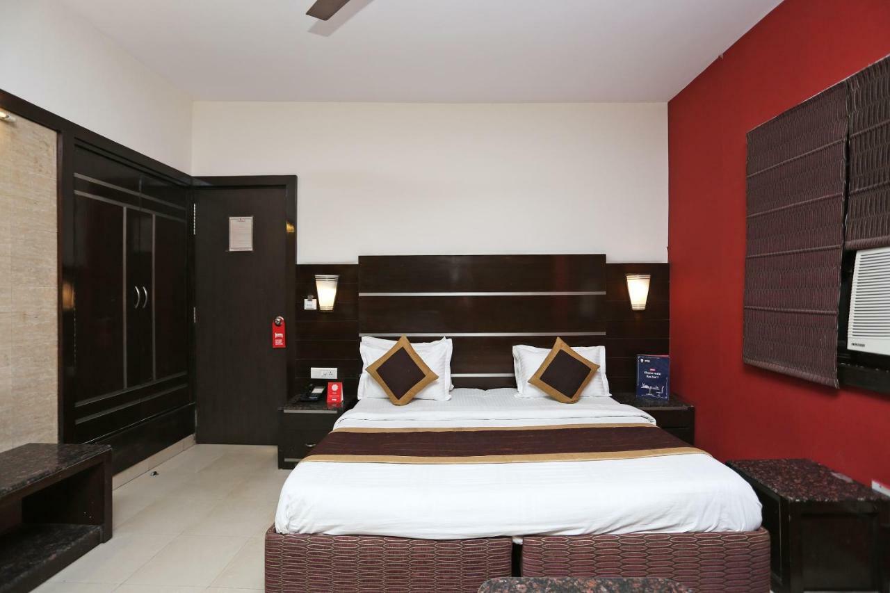 Oyo 13541 Otani Hotel Delhi  Ngoại thất bức ảnh