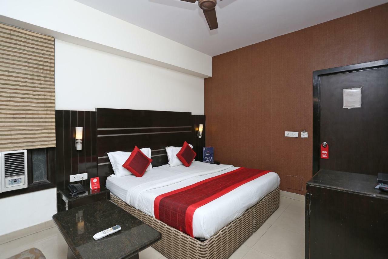 Oyo 13541 Otani Hotel Delhi  Ngoại thất bức ảnh